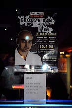 GROOVE DAN & FRIENDS